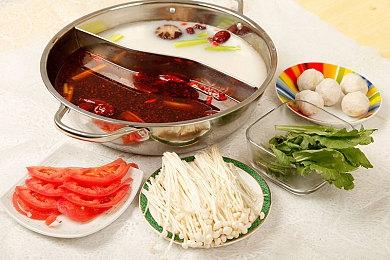 《舍伍德侠盗团》新增女仆刺客Marian介绍视频